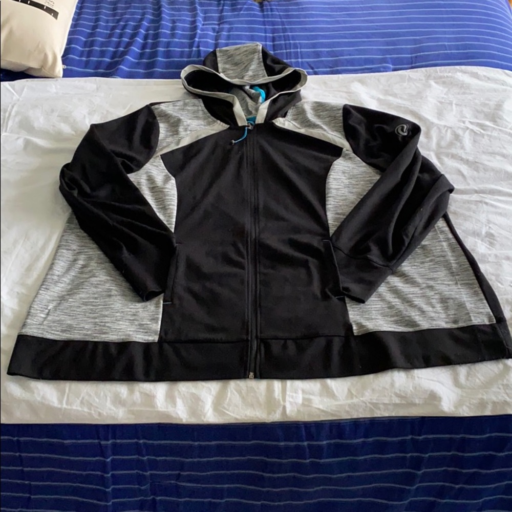 Activezone jacket from Penningtons, size 5x.